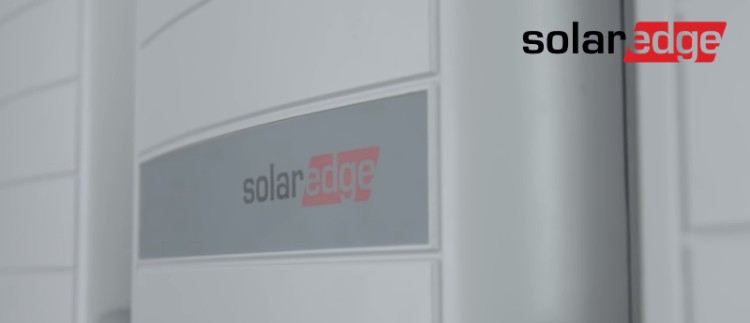 SolarEdge Bornay.jpg